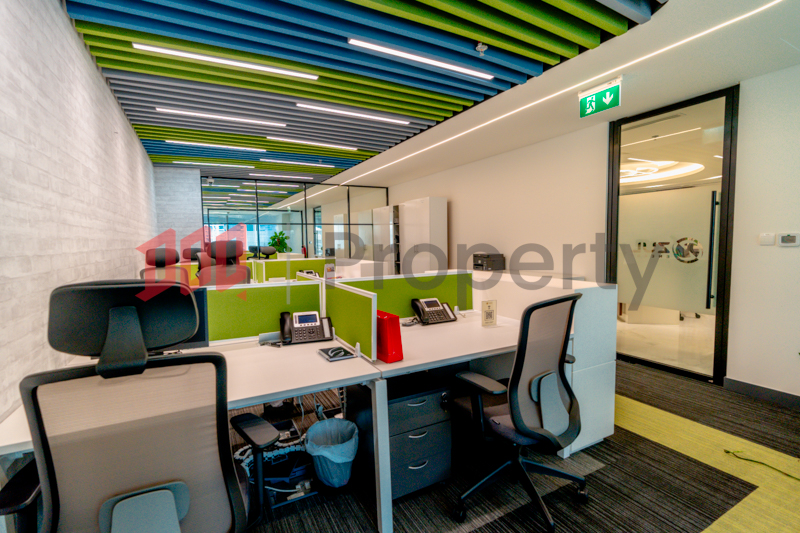 Fully Furnished |Luxury Office| Burj Khalifa View